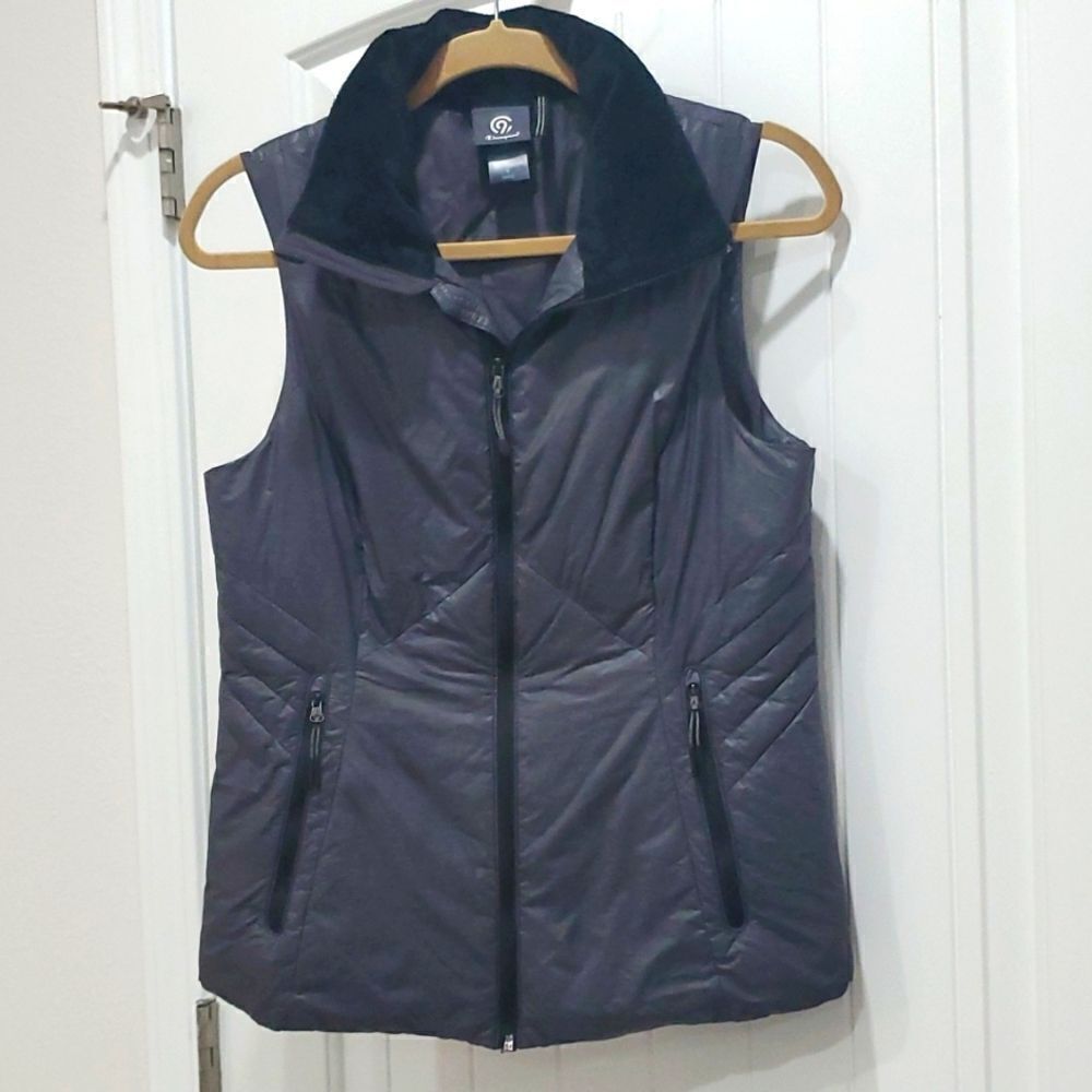 Champion c9 Womans Charcoal Grey Puffer Vest, Size Small